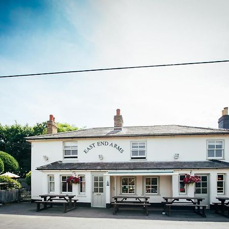 The East End Arms Hotel Lymington Exterior foto